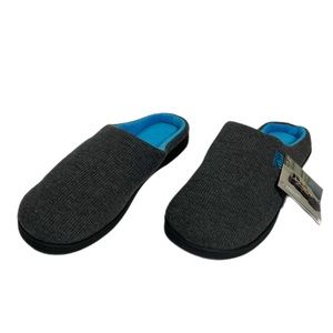 RockDove Memory Foam Slippers; Gray & Blue; Fits size 9-10
